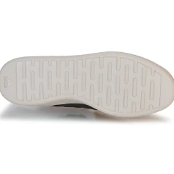 adidas COURT REVIVAL