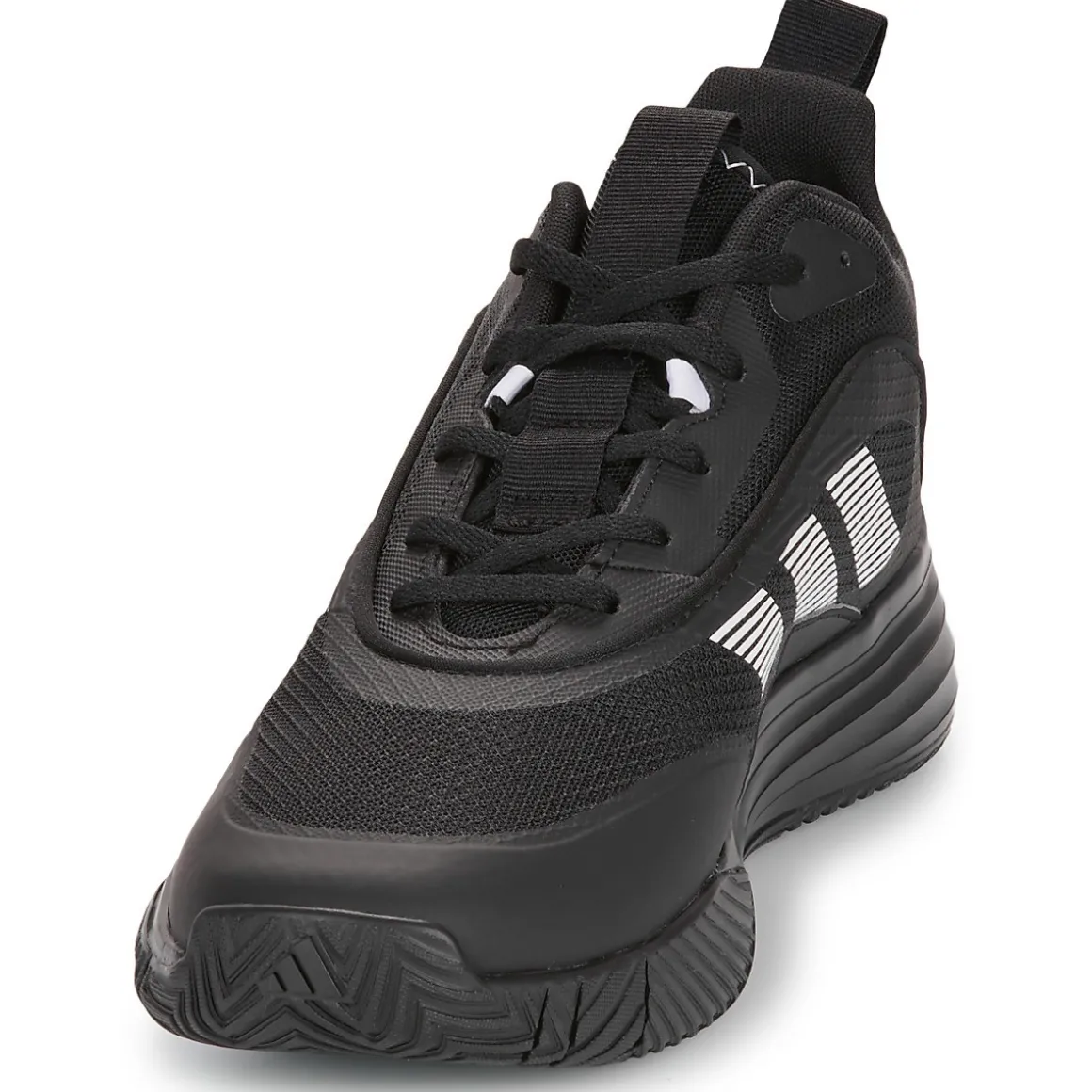 adidas Ownthegame 3.0