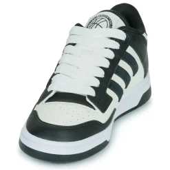 adidas Rapid court low