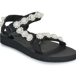 ARIZONA LOVE TKPEARL