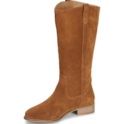 Betty London Donna