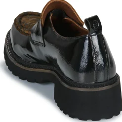Betty London ROXY