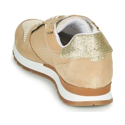 Betty London ZELLIE