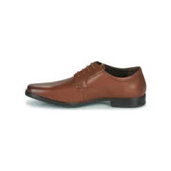 Clarks Howard Walk