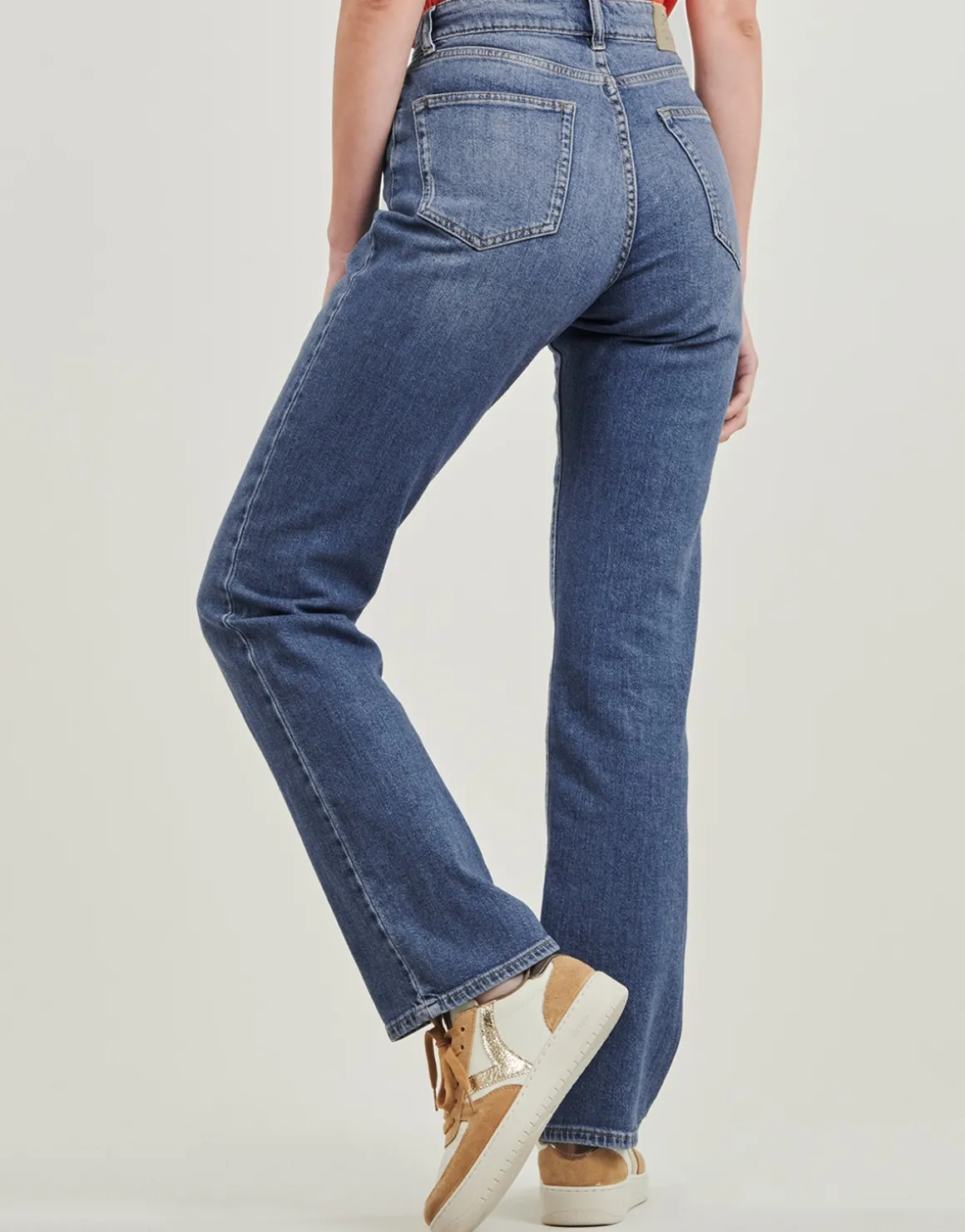 Flare Jeans Only