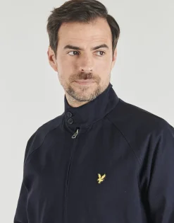 Jakker Lyle & Scott