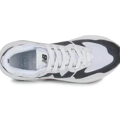 New Balance 5740