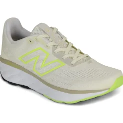 New Balance 520
