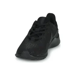 Nike Essential