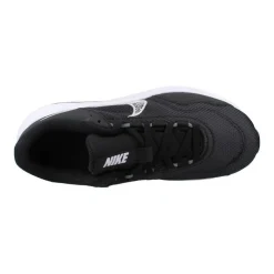 Nike Essential