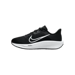 Nike Quest