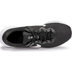 Nike Revolution 6