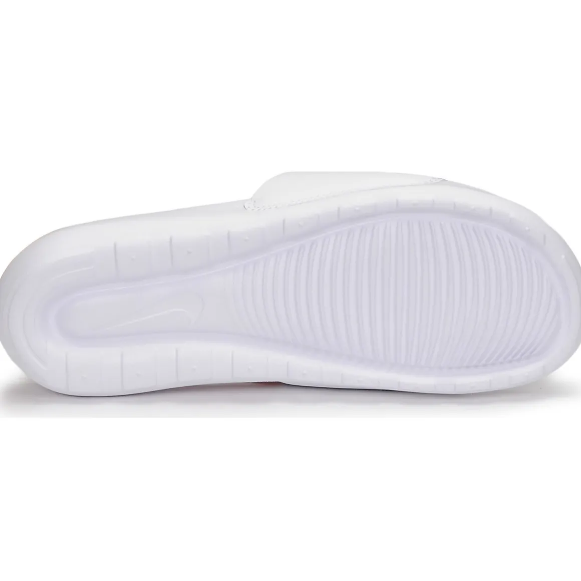 Nike Victori One