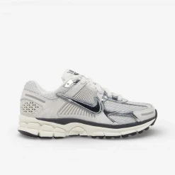 Nike Zoom Vomero 5 Photon Dust