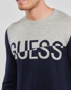 Pullovere Guess
