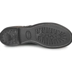 Red Wing IRON RANGER