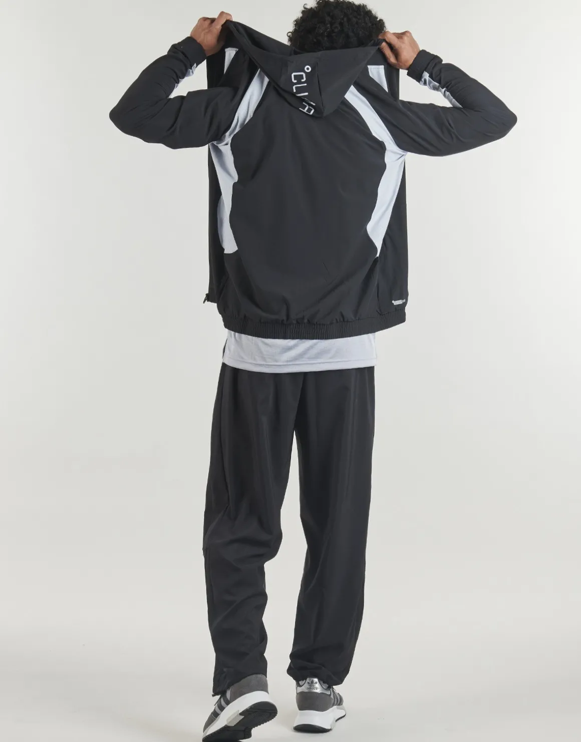 Sportsjakker adidas