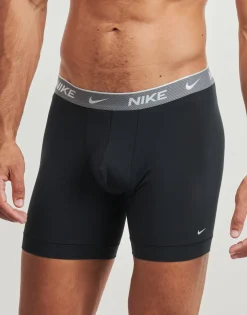 Trunks Nike
