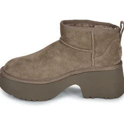 UGG CLASSIC ULTRA MINI